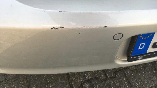 Wirklich nur ein Ba­ga­tell­scha­den? Als Kfz-Gutachter in Düsseldorf finden wir die richtige Antwort für Sie heraus.